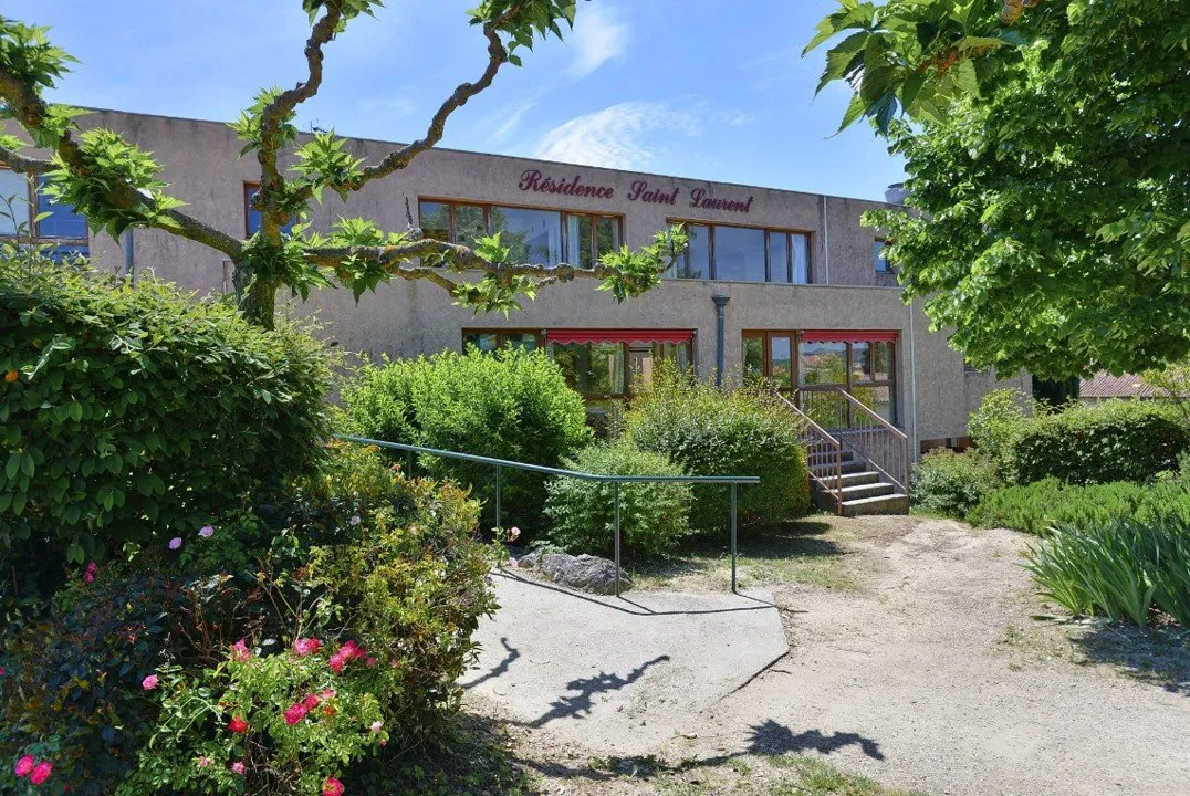 Foto di INVESTIMENTO IN AFFITTO – BARJAC – Residenza EPHAD Solidaire Saint Laurent - 7,06% di redditività