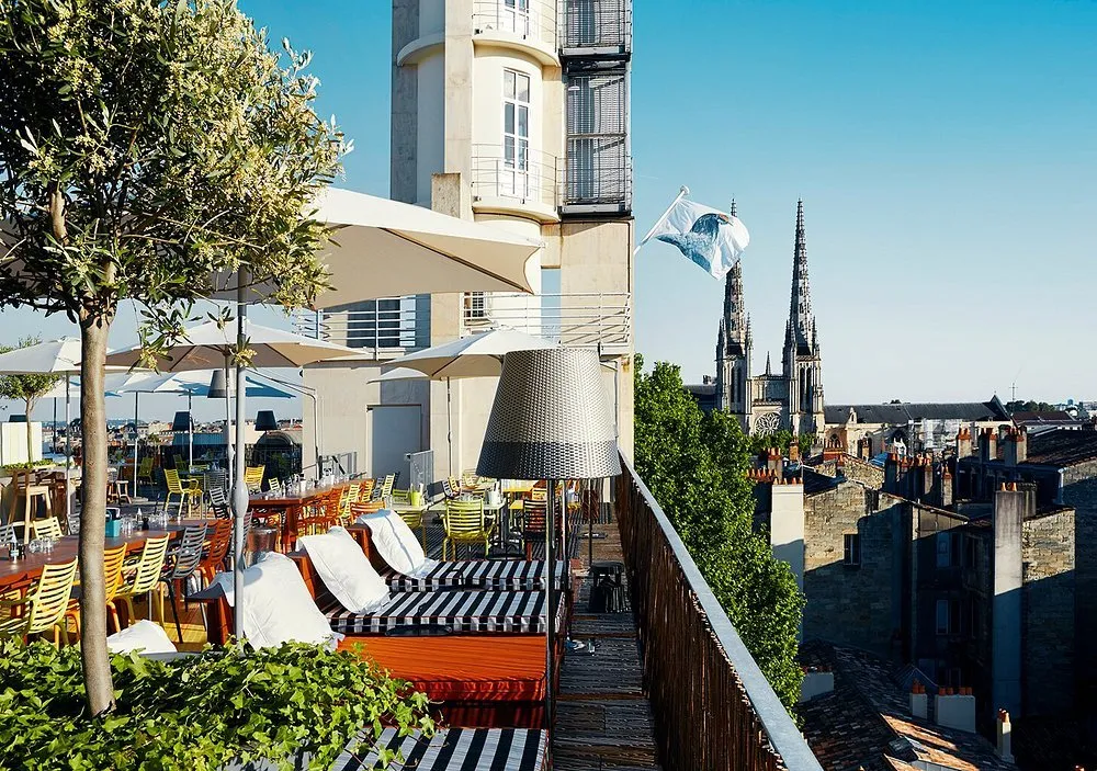 Photo of RENTAL INVESTMENT – BORDEAUX - Residence Mama Shelter Bordeaux Centre- 5.14% profitability.