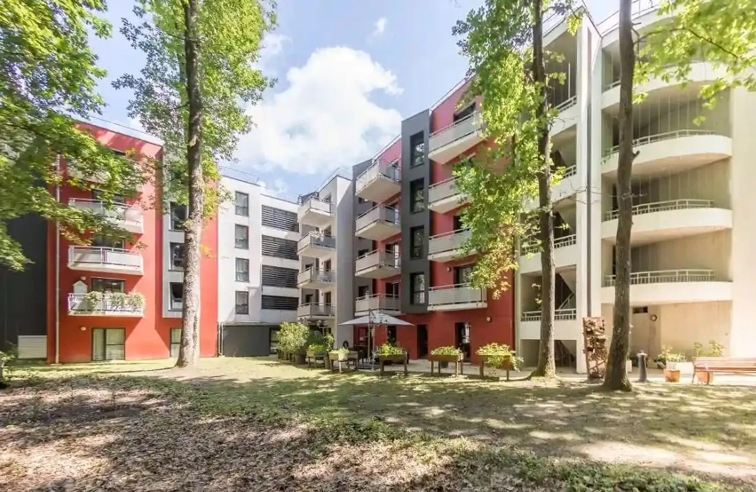 Foto di INVESTIMENTO IN AFFITTO – CHAMBRAY LES TOURS – Residenza per Anziani Eugenie Emeis – 6,26% di redditività