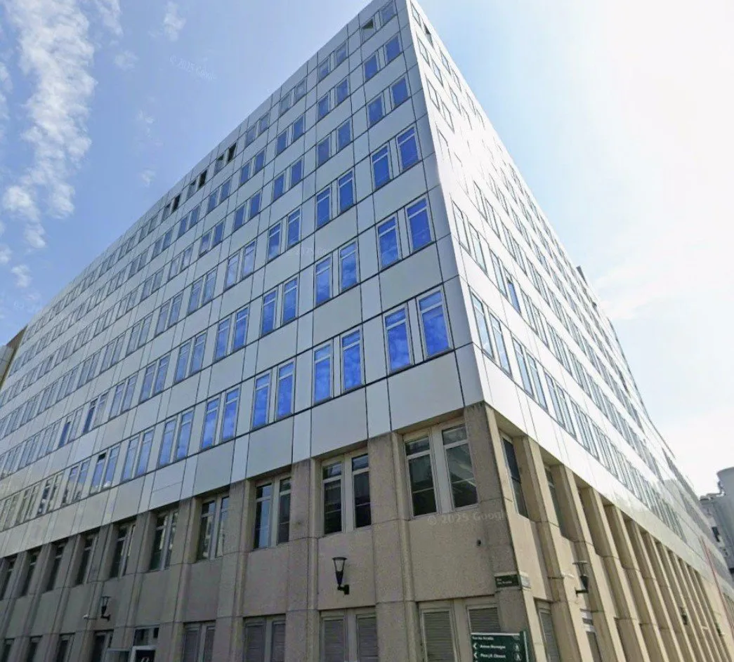Foto di INVESTIMENTO IN AFFITTO – Noisy Le Grand – Residenza d'Affari Residis – 7.62% di redditività