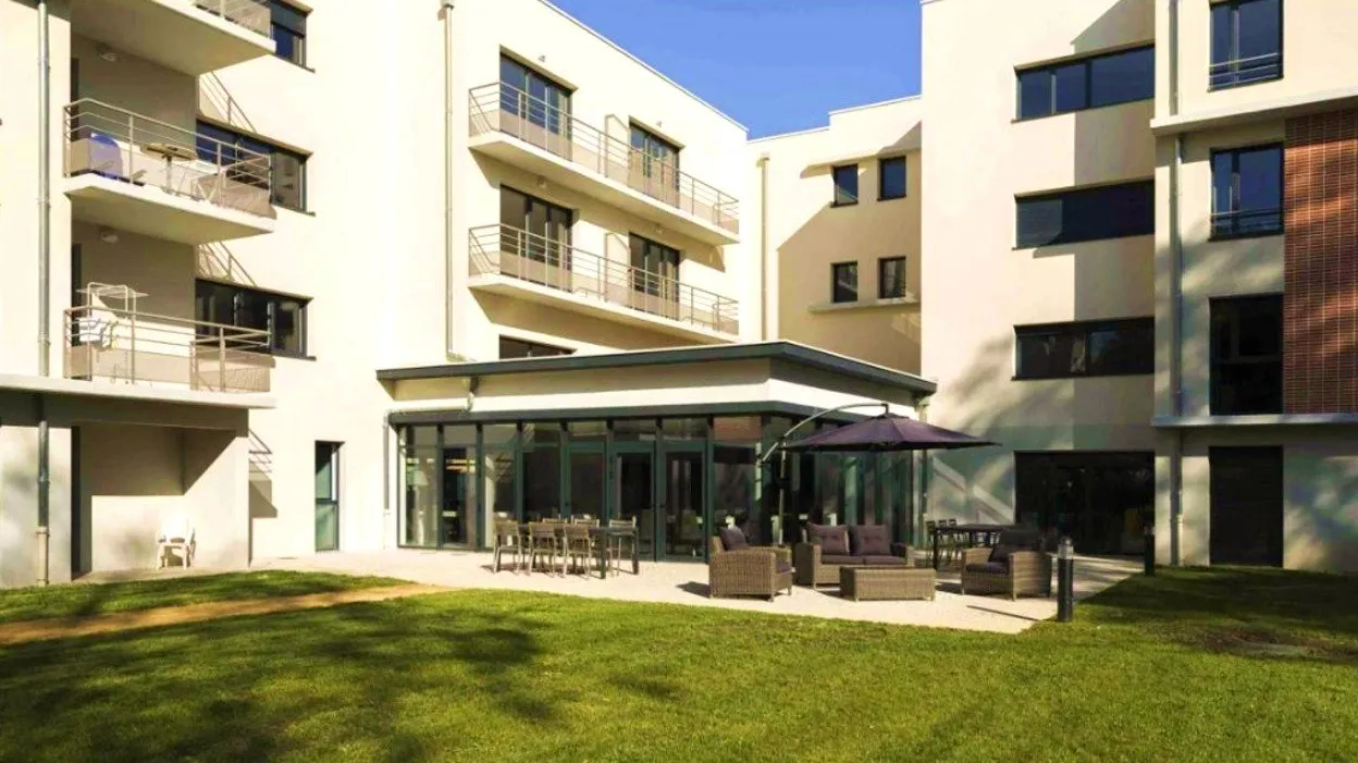 Foto di INVESTIMENTO IN AFFITTO – NEVERS – Residence Seniors du Parc – Rendimento 7,09%