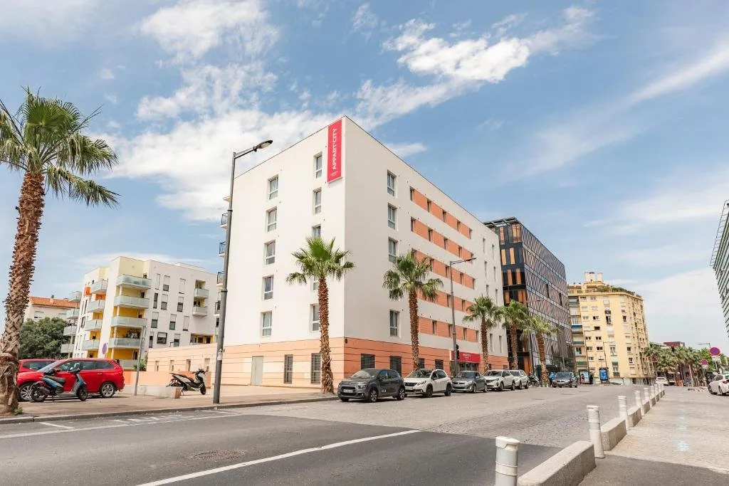 Foto di INVESTIMENTO IN AFFITTO – Perpignan – Residenza turistica Appart'City Confort Perpignan Centre Gare - 7,24% di redditività