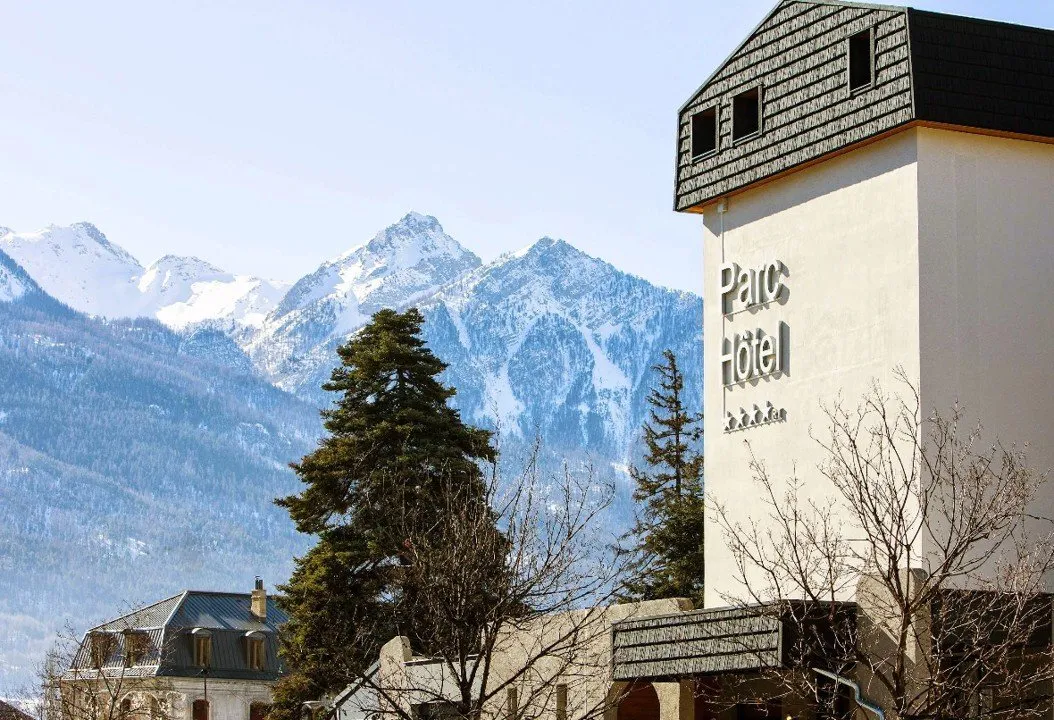 Foto di INVESTISSEMENT LOCATIF – Briançon – Résidence de tourisme Sowell - Hotel LE PARC & SPA - 6.21% de rentabilité