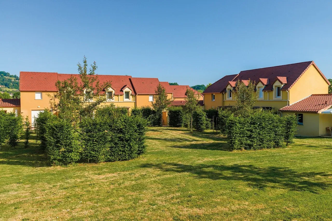 Foto di INVESTIMENTO IN AFFITTO – Montignac-Lascaux – Residence Turistica Les Bastides de Lascaux - Rendimento 6,06%