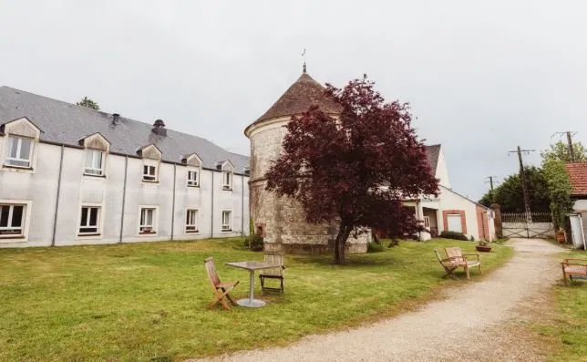 Foto di INVESTIMENTO IN AFFITTO – Lorcy – Residenza per Anziani Hostellerie du Chateau – Rendimento 8,17%