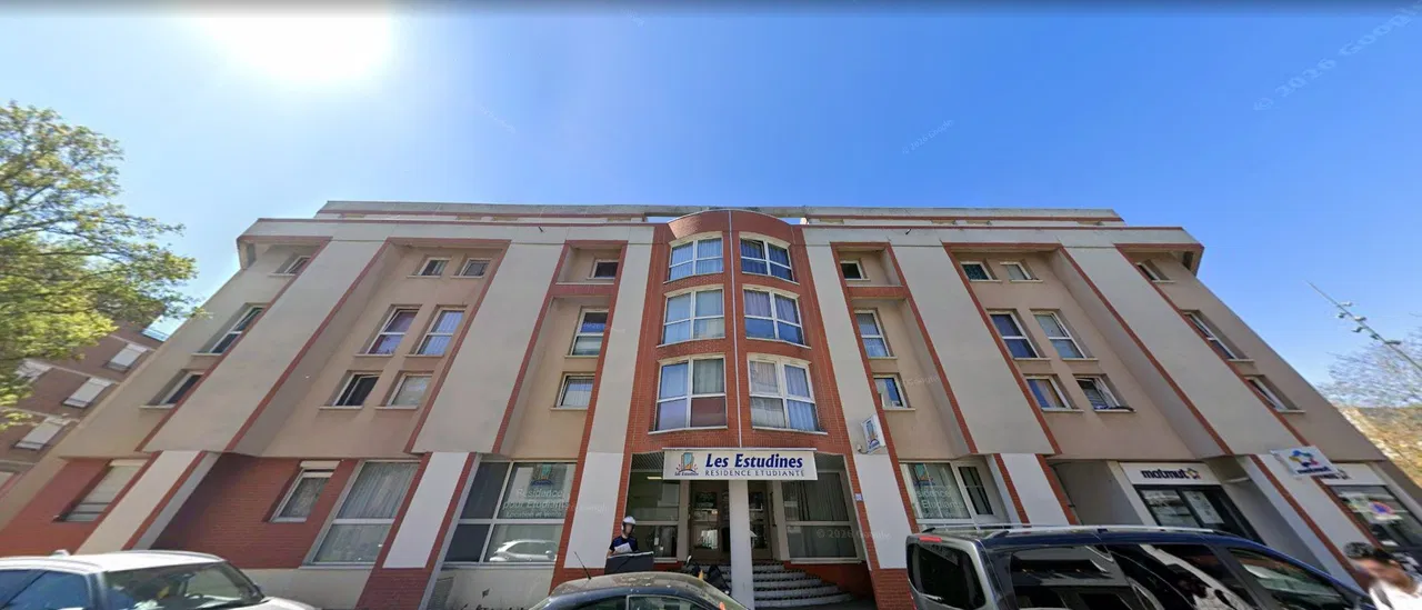 Foto di INVESTIMENTO IMMOBILIARE – Cergy – Residenza Studentesca Les Estudines Saint-Christophe - 5,24% di redditività